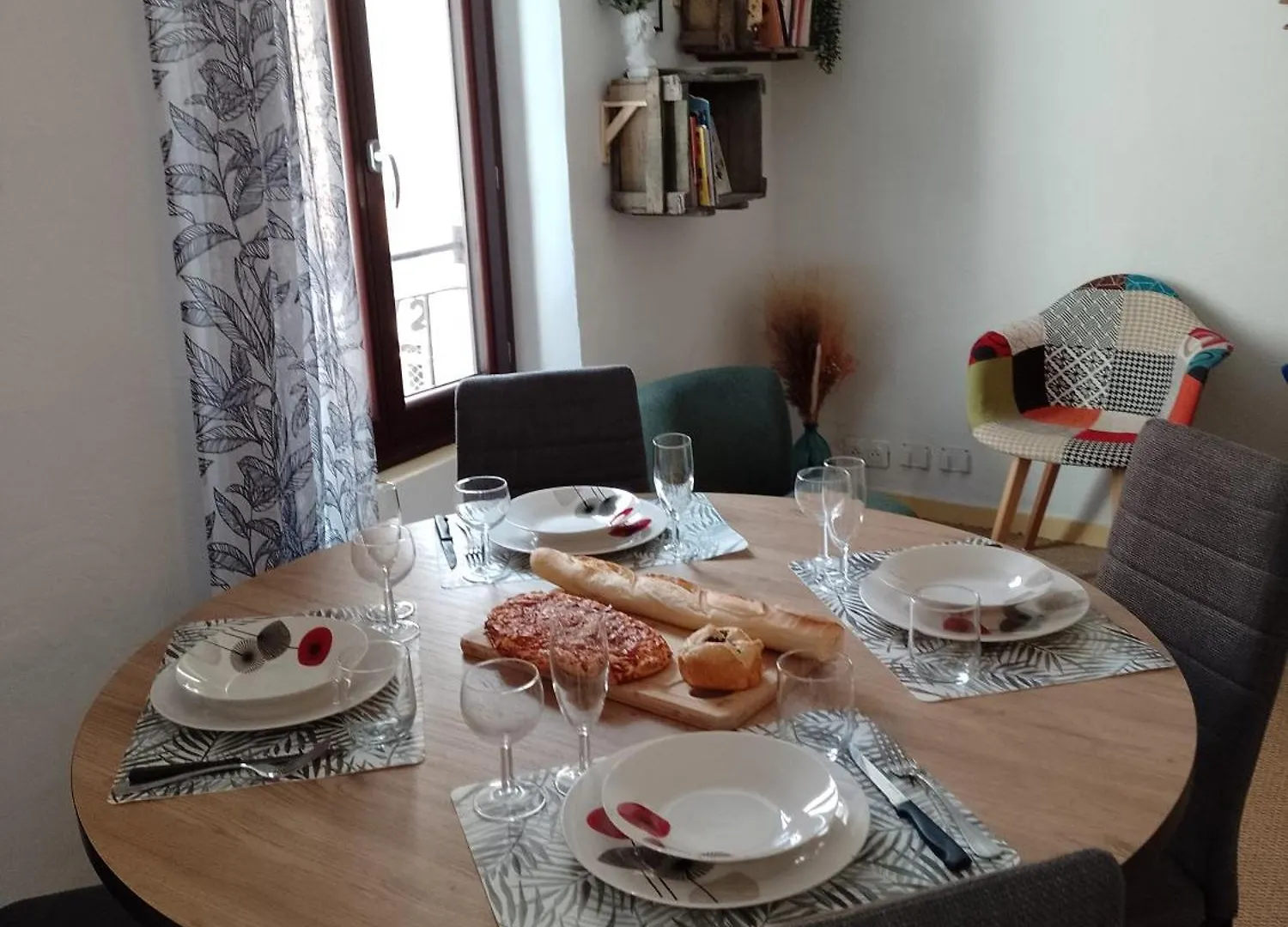 Appartement Dans Le Centre Historique Avec Terrasse Privee Orange